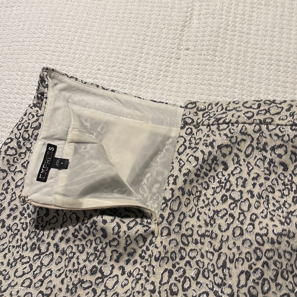 Express skort - Picture 3 of 4